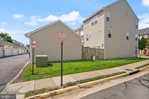 22900 Benson Terrace, Sterling, VA 20166 - Photo 39