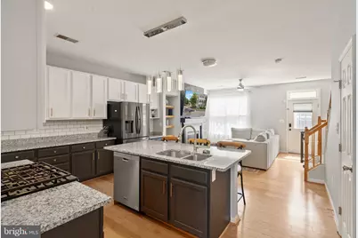 22900 Benson Terrace, Sterling, VA 20166 - Photo 7