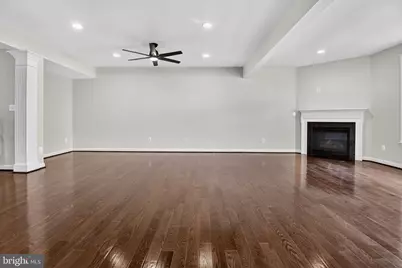 24949 Earlsford Drive, Chantilly, VA 20152 - Photo 15