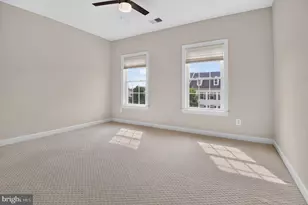 24949 Earlsford Dr, Chantilly, VA 20152 - Photo 25