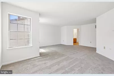141 N Duke Drive, Sterling, VA 20164 - Photo 5