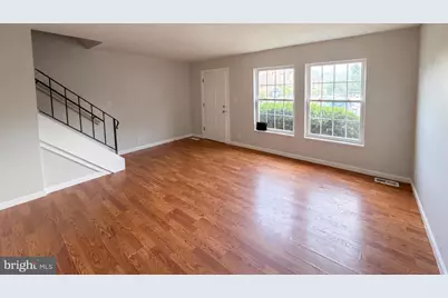 141 N Duke Drive, Sterling, VA 20164 - Photo 3