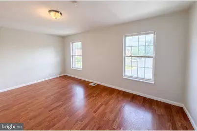 141 N Duke Drive, Sterling, VA 20164 - Photo 7