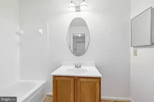 141 N Duke Dr, Sterling, VA 20164 - Photo 21