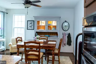 25095 Croxley Green Square, Aldie, VA 20105 - Photo 15
