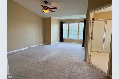 19217 Sweig Terrace, Leesburg, VA 20176 - Photo 9