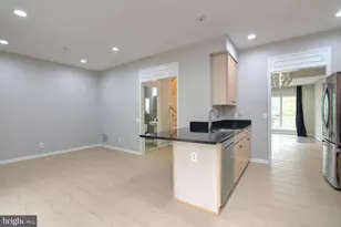 20867 Trinity Square, Sterling, VA 20165 - Photo 17