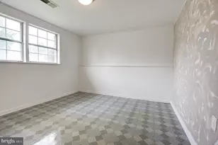 110 N Garfield Rd, Sterling, VA 20164 - Photo 23