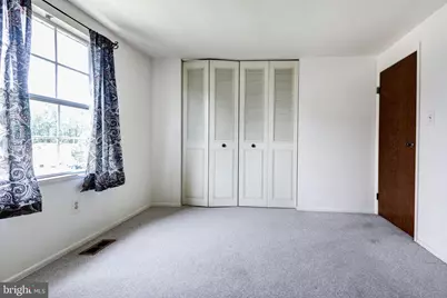 110 N Garfield Road, Sterling, VA 20164 - Photo 15