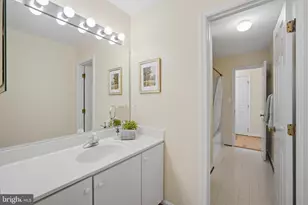 43536 Mink Meadows St, Chantilly, VA 20152 - Photo 29