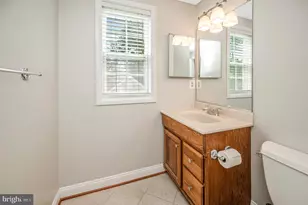 108 Plum Tree Ct, Sterling, VA 20164 - Photo 29