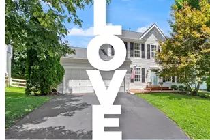 17276 Magic Mountain Dr, Round Hill, VA 20141 - Photo 1