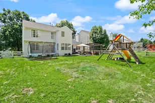 17276 Magic Mountain Dr, Round Hill, VA 20141 - Photo 37