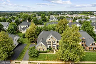 25717 Summerbank Ct, Chantilly, VA 20152 - Photo 133