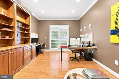 25717 Summerbank Court, Chantilly, VA 20152 - Photo 19