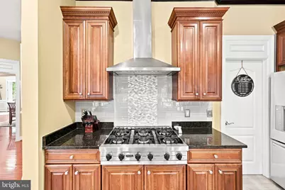 25717 Summerbank Court, Chantilly, VA 20152 - Photo 35
