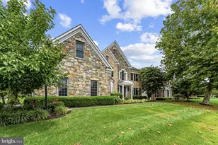 25717 Summerbank Ct, Chantilly, VA 20152 - Photo 135