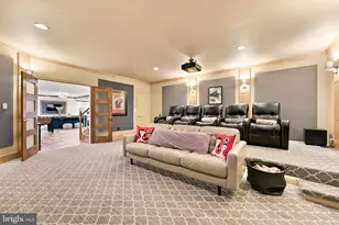 25717 Summerbank Ct, Chantilly, VA 20152 - Photo 91