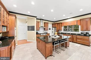 25717 Summerbank Ct, Chantilly, VA 20152 - Photo 41