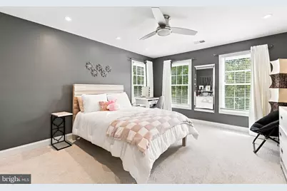 25717 Summerbank Court, Chantilly, VA 20152 - Photo 87