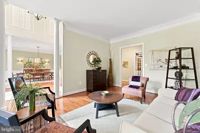 25717 Summerbank Court, Chantilly, VA 20152 - Photo 17