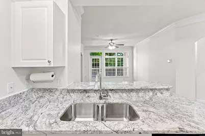 512 Sunset View Terrace SE #204, Leesburg, VA 20175 - Photo 17