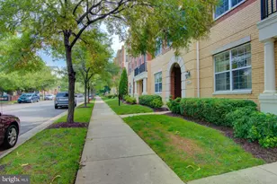 43603 McDowell Sq, Leesburg, VA 20176 - Photo 25
