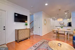 43603 McDowell Sq, Leesburg, VA 20176 - Photo 3