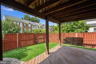 46670 Cavendish Square, Sterling, VA 20165 - Photo 37