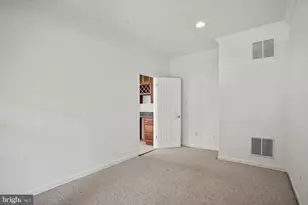 24689 Siltstone Square, Aldie, VA 20105 - Photo 25