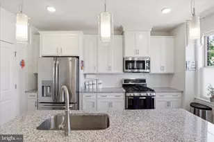 42851 Littlehales Terrace, Ashburn, VA 20148 - Photo 9