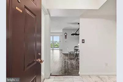 19385 Cypress Ridge Terrace #1122, Leesburg, VA 20176 - Photo 7