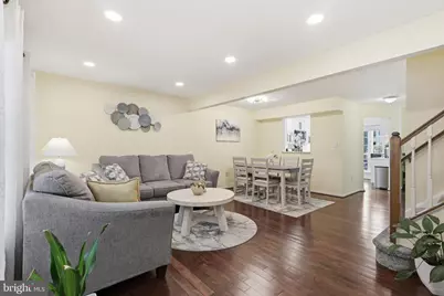 46645 Brownwood Square, Sterling, VA 20164 - Photo 13