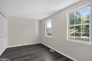 32 Palmer Ct, Sterling, VA 20165 - Photo 17