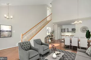 20433 Alderleaf Terrace, Ashburn, VA 20147 - Photo 5