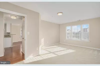 20433 Alderleaf Terrace, Ashburn, VA 20147 - Photo 11