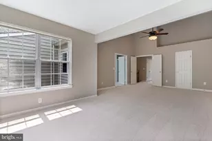 20804 Miranda Falls Square, Sterling, VA 20165 - Photo 19