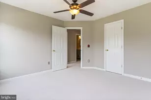 20804 Miranda Falls Square, Sterling, VA 20165 - Photo 25