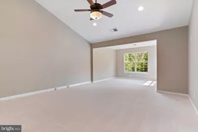 20804 Miranda Falls Square, Sterling, VA 20165 - Photo 17