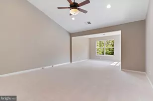 20804 Miranda Falls Square, Sterling, VA 20165 - Photo 17