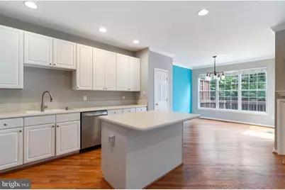 20804 Miranda Falls Square, Sterling, VA 20165 - Photo 13