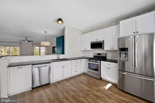 44894 Point Bay Terrace, Ashburn, VA 20147 - Photo 7