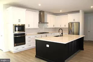 41887 Night Nurse Cir, Ashburn, VA 20148 - Photo 3