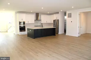 41887 Night Nurse Cir, Ashburn, VA 20148 - Photo 9