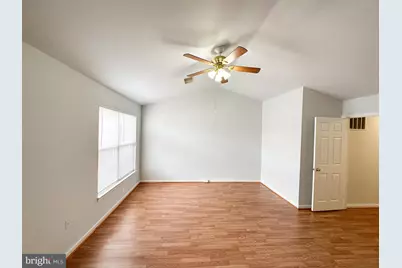 20910 Butterwood Falls Terrace, Sterling, VA 20165 - Photo 7