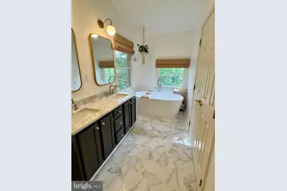 102 Maximillian Court SW, Leesburg, VA 20175 - Photo 15