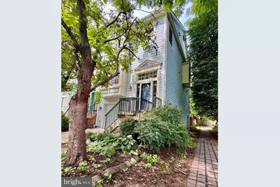 102 Maximillian Court SW, Leesburg, VA 20175 - Photo 1