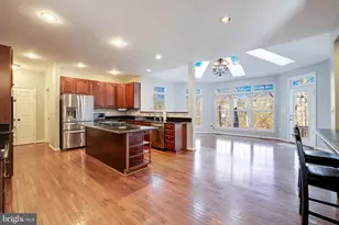 43258 Meadowood Ct, Leesburg, VA 20176 - Photo 7