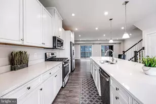 42621 Burbank Terrace, Sterling, VA 20166 - Photo 21