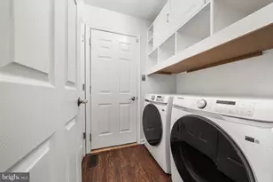 20379 Snowpoint Pl, Ashburn, VA 20147 - Photo 15